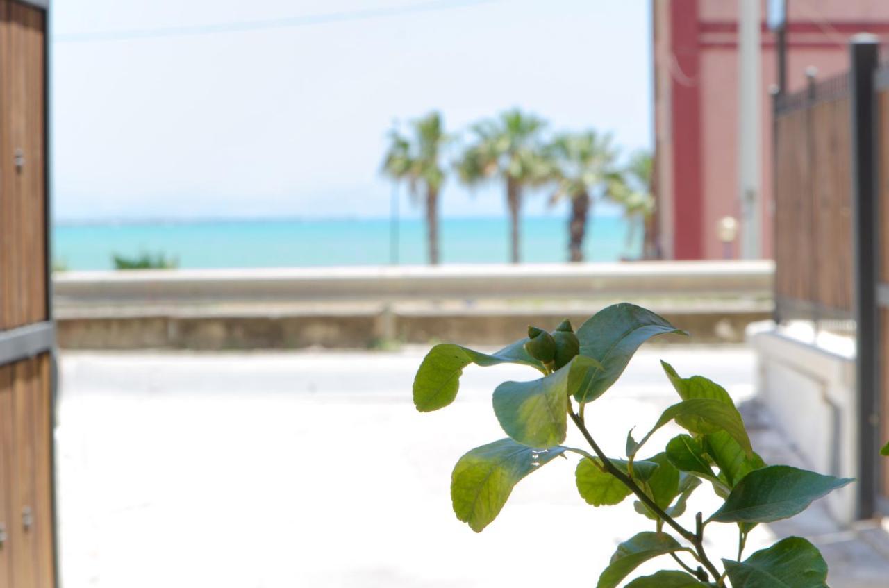 Guest House Del Lido Porto Empedocle Exterior photo